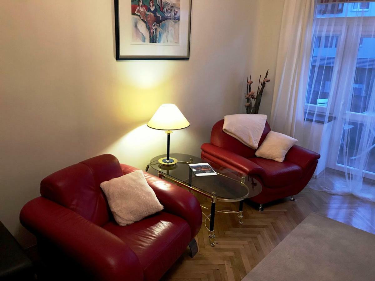 Apartament "Cleopatra 5" Przy Rynku Z Parkingiem, Faktury Vat Apartment Келце Екстериор снимка