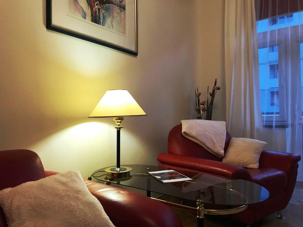 Apartament "Cleopatra 5" Przy Rynku Z Parkingiem, Faktury Vat Apartment Келце Екстериор снимка
