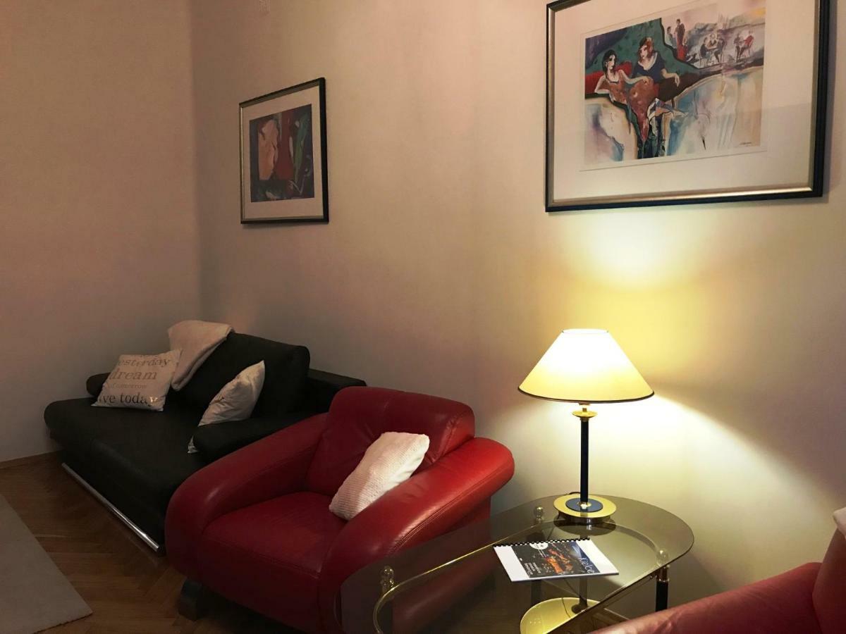 Apartament "Cleopatra 5" Przy Rynku Z Parkingiem, Faktury Vat Apartment Келце Екстериор снимка