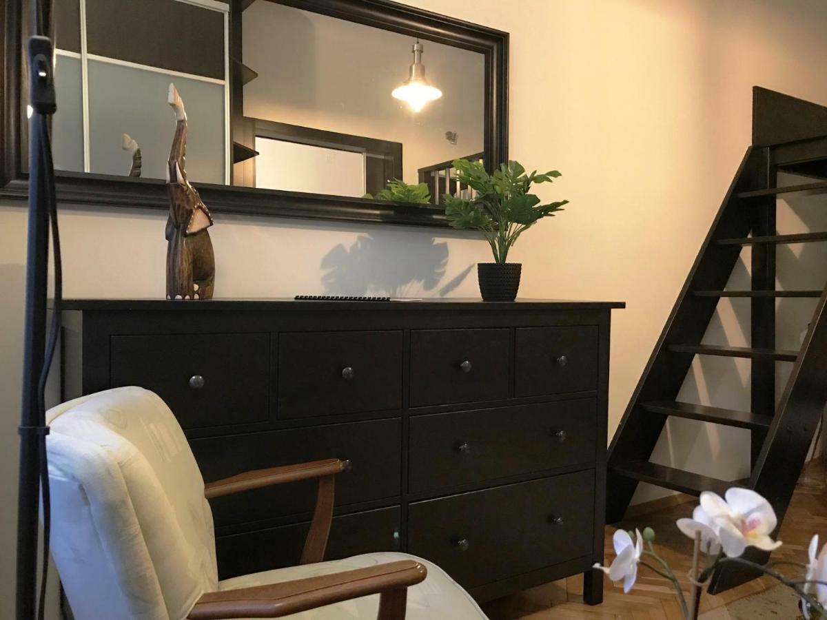 Apartament "Cleopatra 5" Przy Rynku Z Parkingiem, Faktury Vat Apartment Келце Екстериор снимка