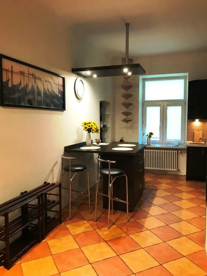 Apartament "Cleopatra 5" Przy Rynku Z Parkingiem, Faktury Vat Apartment Келце Екстериор снимка